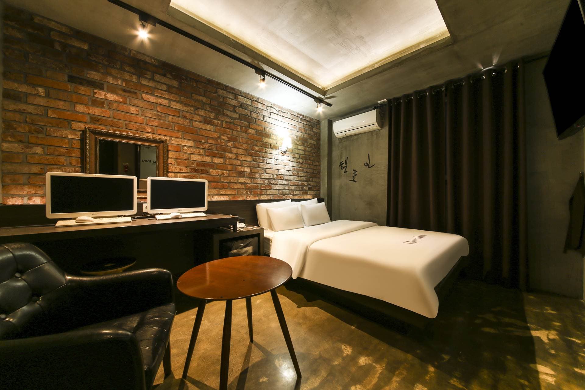 종로 HOTEL HELLOINN