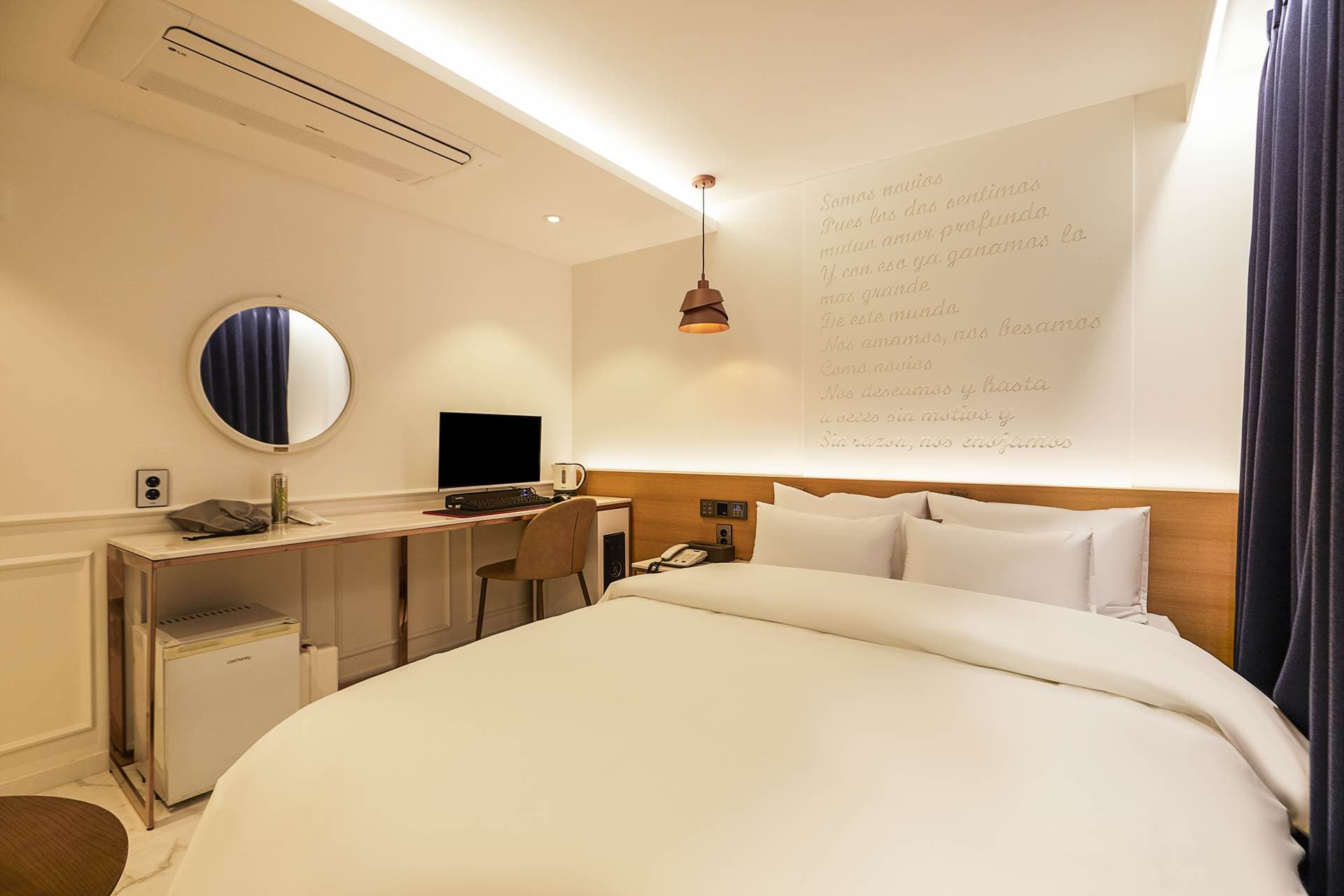 종로 HOTEL LABOUM 4