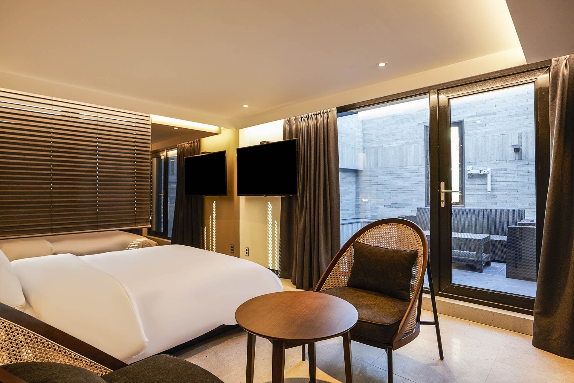 종로 HOTEL LABOUM 9
