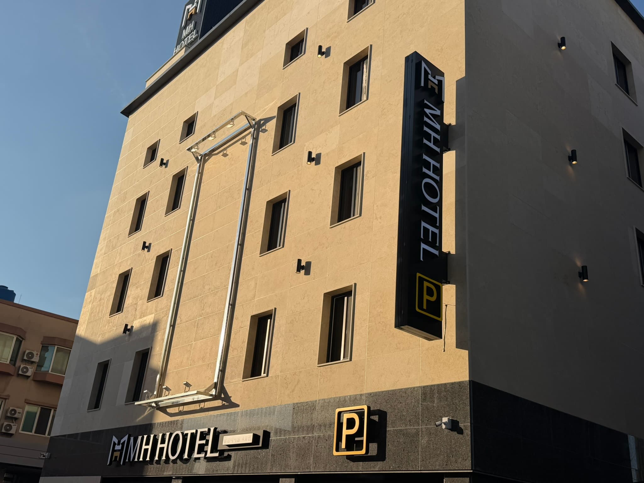 전주 MH HOTEL 금암터미널 4호점 9